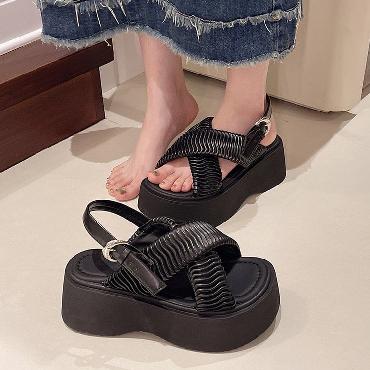 Cross Sandals Criss Platform