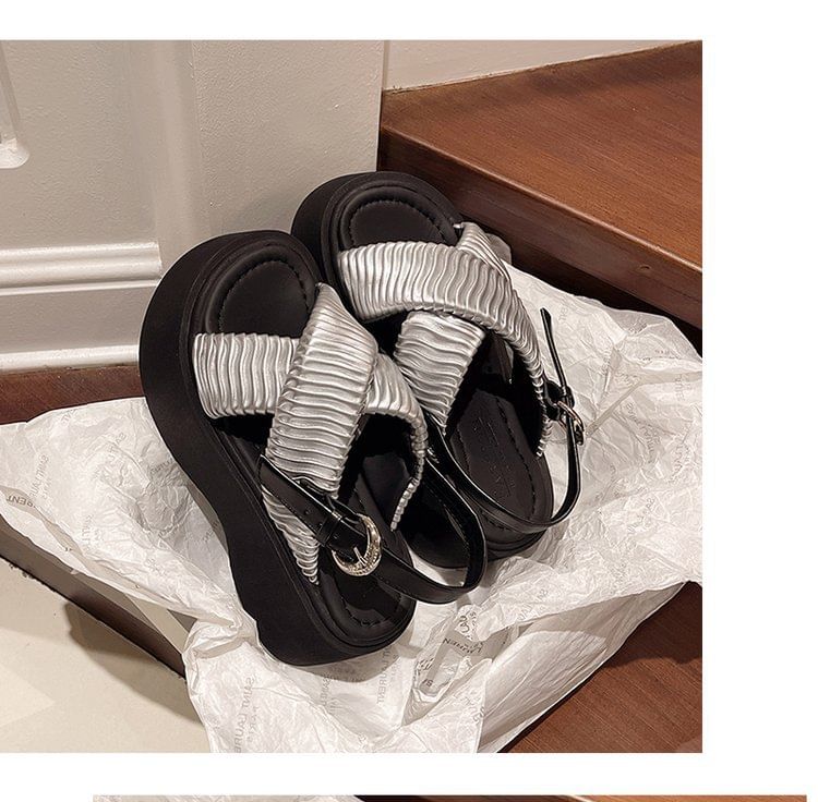 Cross Sandals Criss Platform