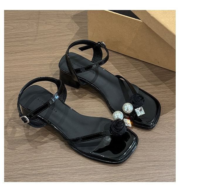 Block Faux Flower Heel Sandals Pearl