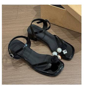 Block Faux Flower Heel Sandals Pearl