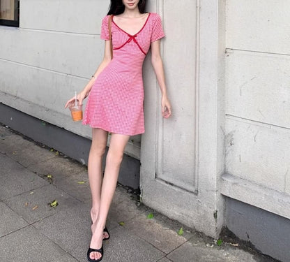 Mini Dress Short-Sleeve A-Line V-Neck Dotted