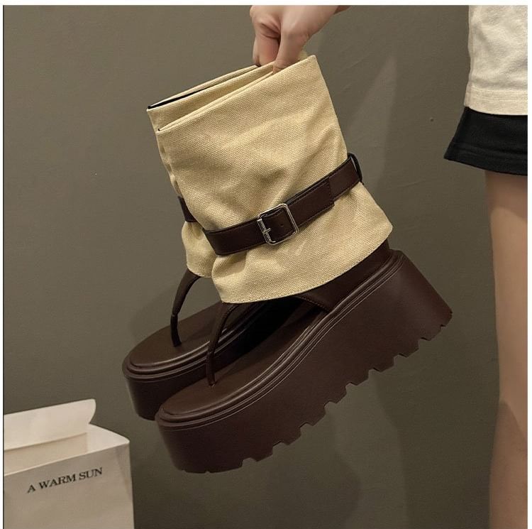 Boots Short Platform Thong