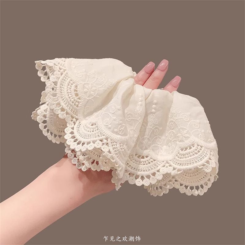 Lace Trim Scrunchie Ruffle