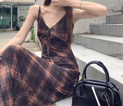 Maxi Plaid Sleeveless V-Neck Dress Print