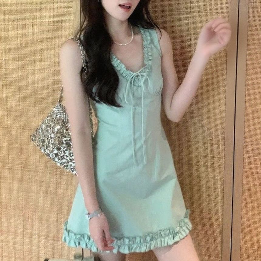 Trim Dress Sleeveless Mini Ruffle V-neck