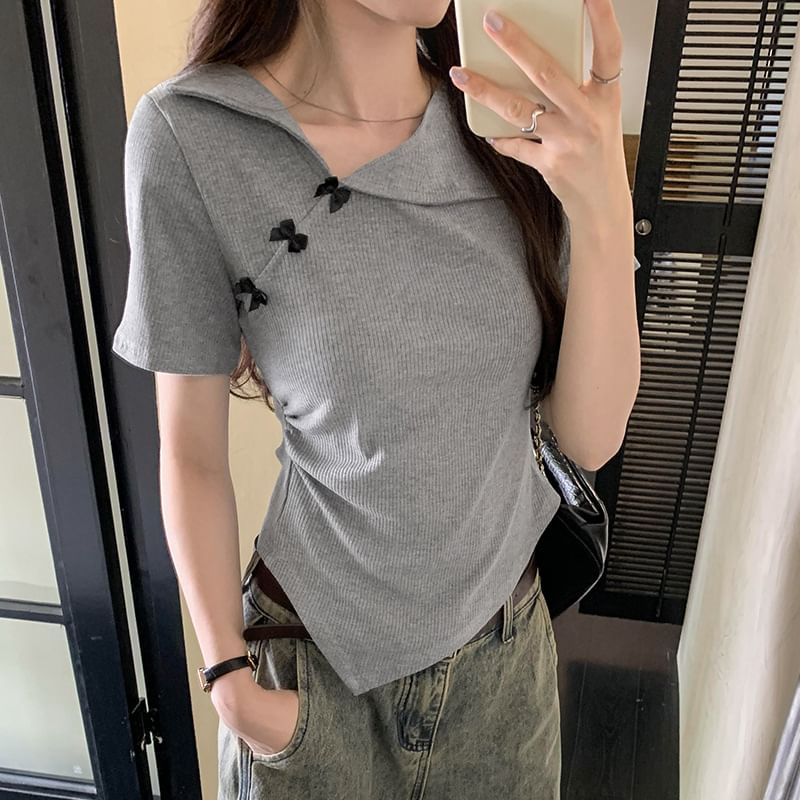 Short-Sleeve Plain Asymmetrical Top