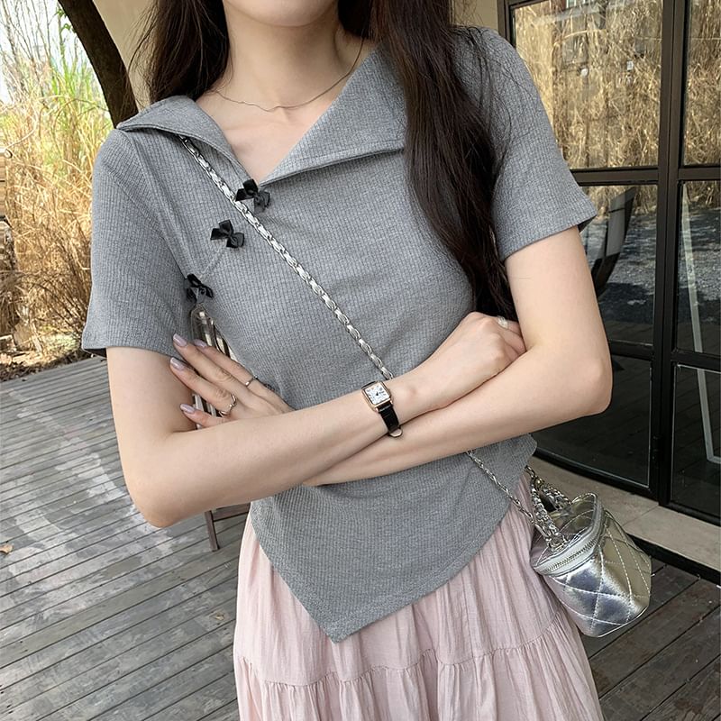 Short-Sleeve Plain Asymmetrical Top