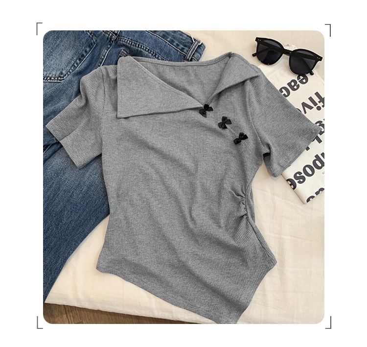 Short-Sleeve Plain Asymmetrical Top