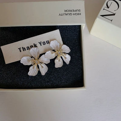 Statement Earring Floral Alloy