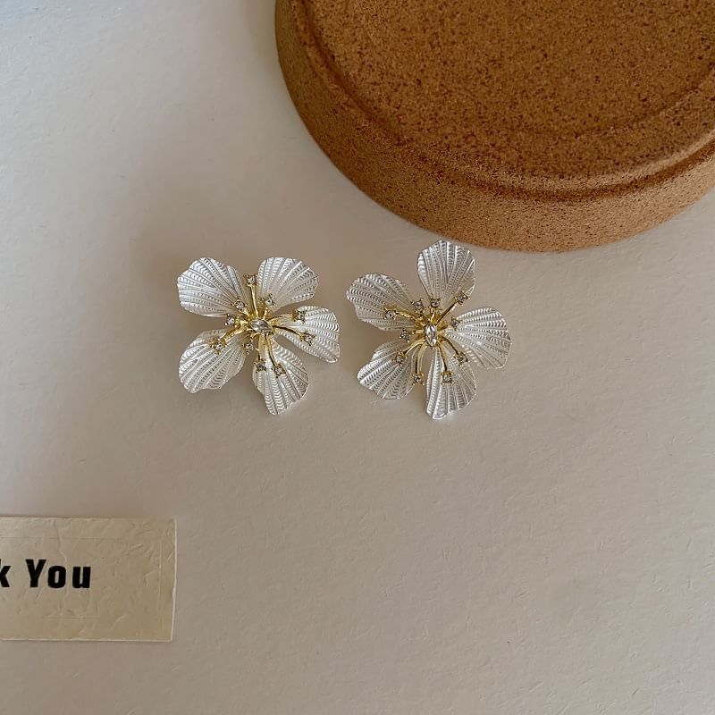 Statement Earring Floral Alloy