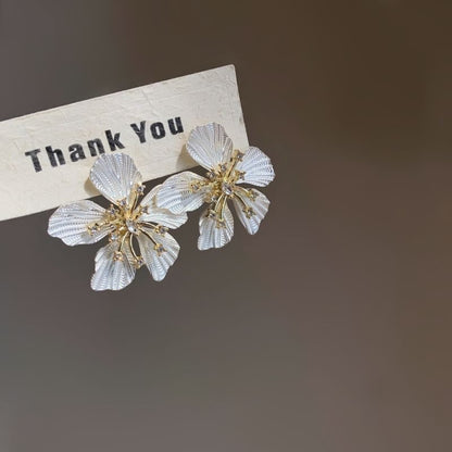 Statement Earring Floral Alloy