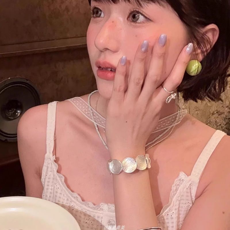 Disc Alloy Textured Bracelet