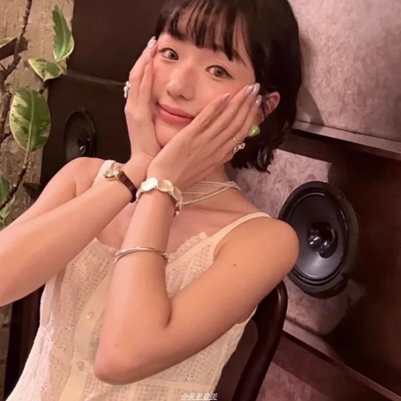 Disc Alloy Textured Bracelet