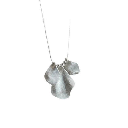 Alloy Pendant Necklace Brushed Petal