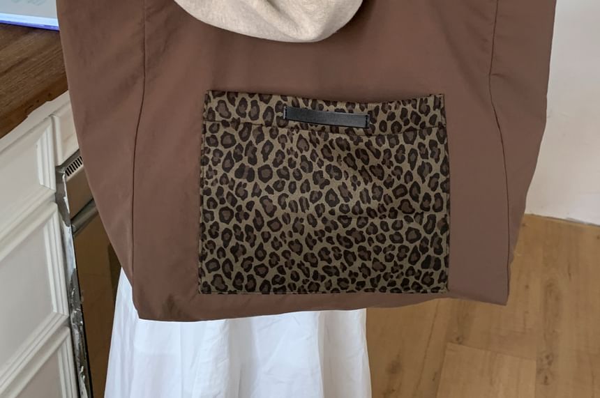 Bag Panel Print Tote Leopard