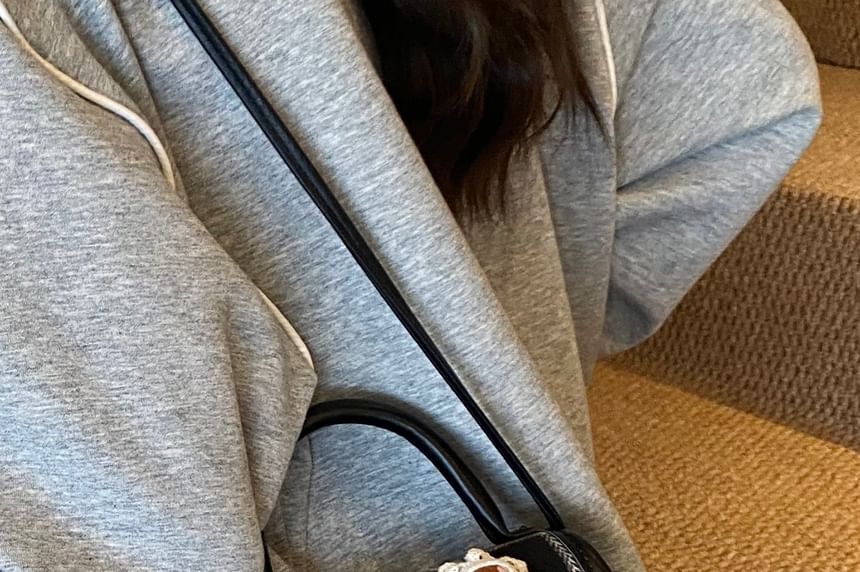 Handle Applique Flap Top Plaid Crossbody Heart Bag