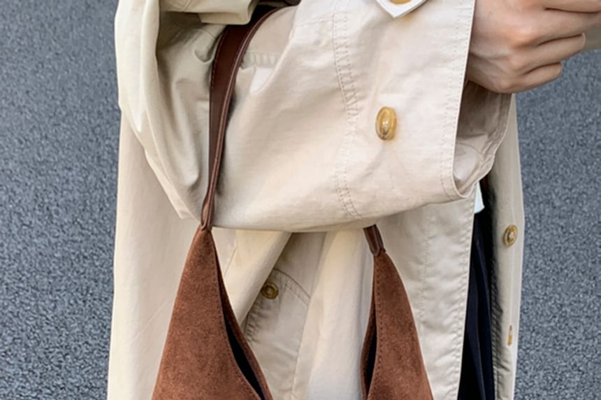 With Faux Pouch Suede Bag Tote