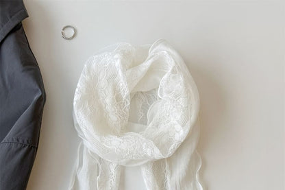 Edge Lace Panel Lettuce Scarf