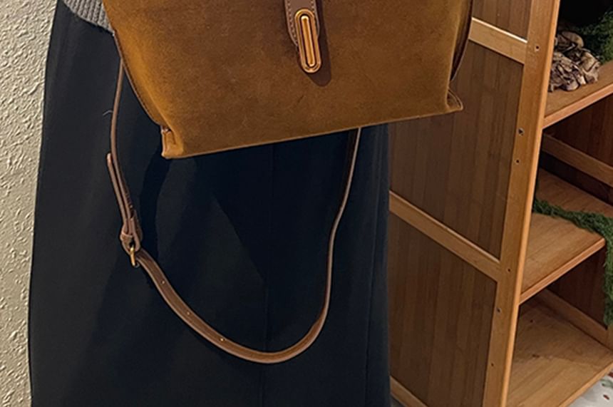 Handle Top Plain With Faux Crossbody Pouch Bag Suede