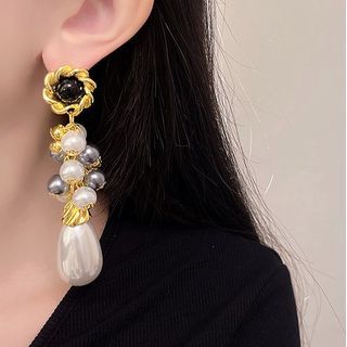 Earring Faux Drop Pearl
