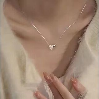 Pendant Necklace Heart Glossy