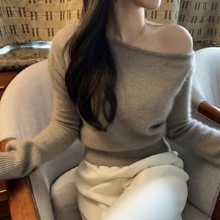 One-Shoulder Plain Sweater