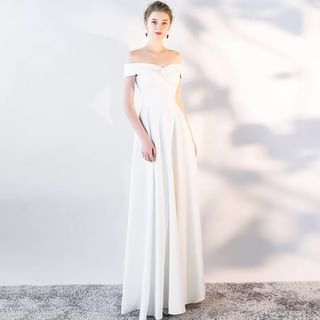 Off Shoulder Plain A-Line Evening Gown