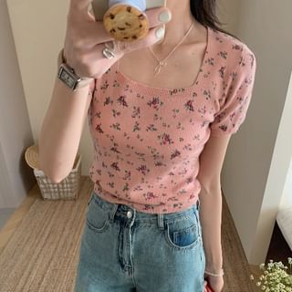 Short-Sleeve Square Neck Floral Tee