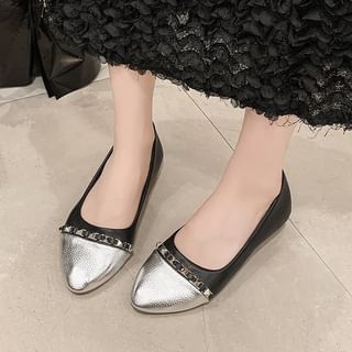 Cap Toe Studded Flats