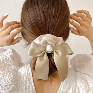 Faux Pearl Bow Accent Scrunchie