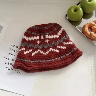 Hat Patterned Bucket Knit