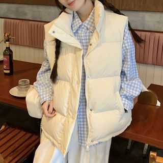 Stand Collar Plain Zip Puffer Vest / Long Sleeve Collared Plaid Shirt