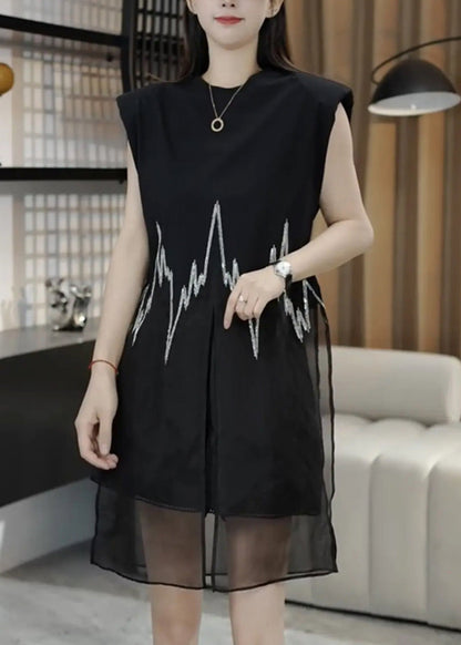 Side Embroidered Sleeveless O-Neck Top Mid New Black Open