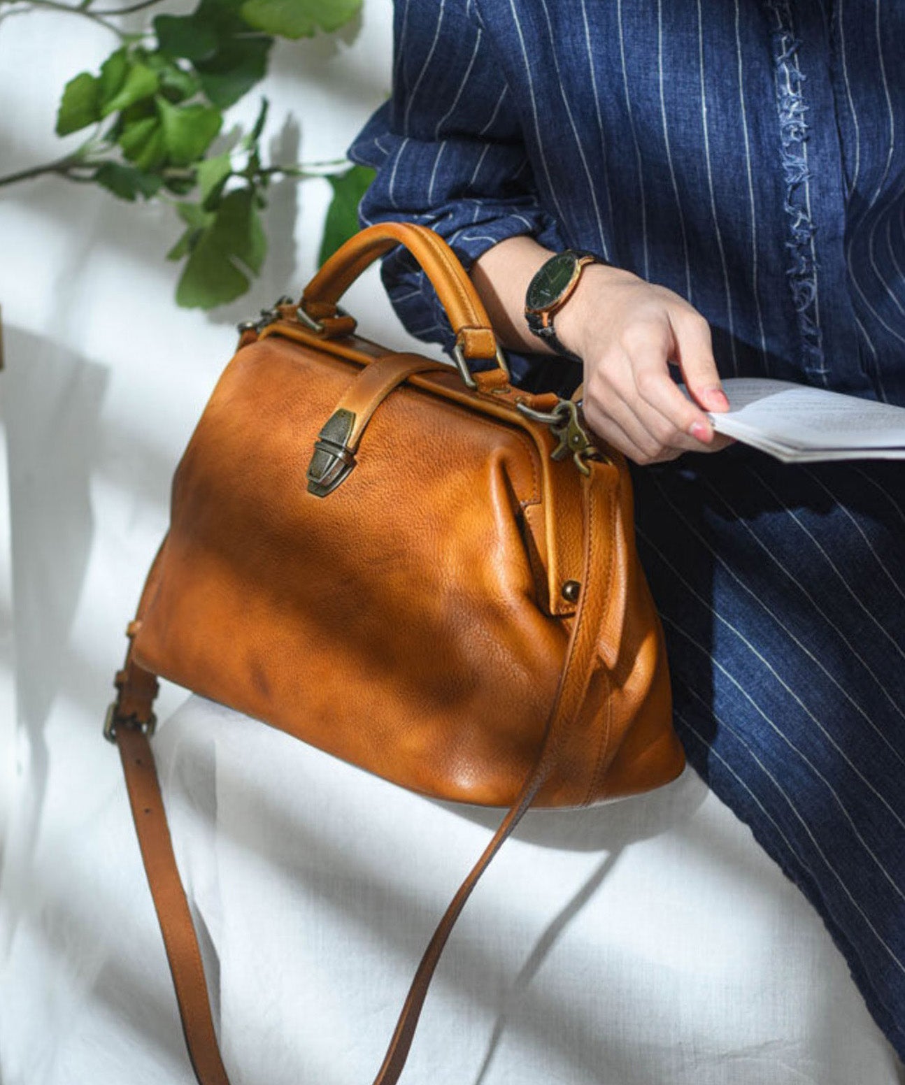 Leather Brown Capacity Vintage Large Handbag Tote