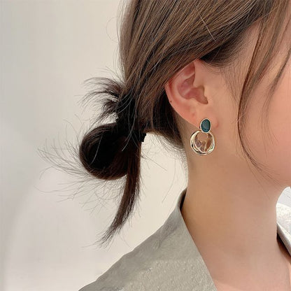 Retro Disc Drop Earring