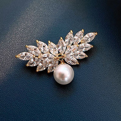 Brooch Pearl
