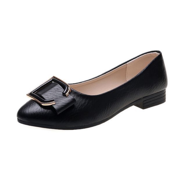 Flats Pointy-Toe