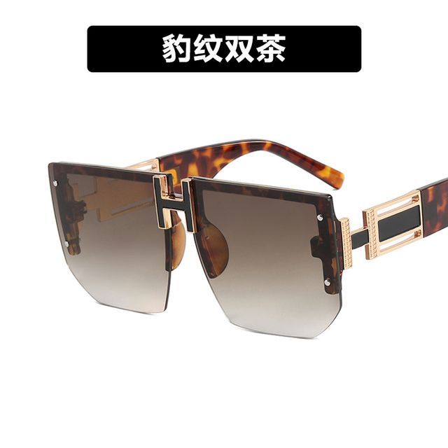 Square Retro Sunglasses
