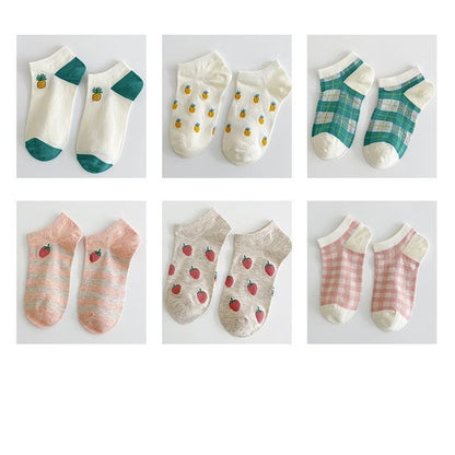 Set Of 6 Pairs: Jacquard Socks