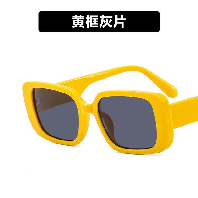 Retro Rectangle Sunglasses