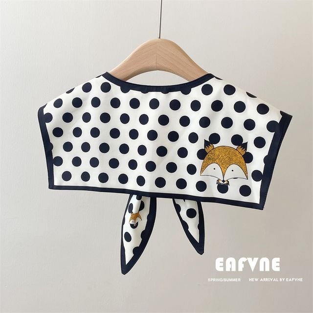 Collar Decorative Print