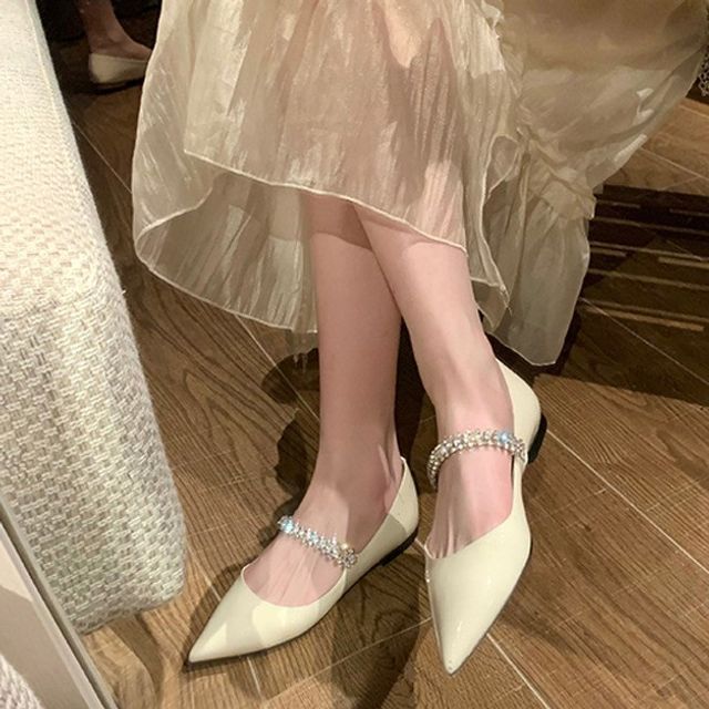 Rhinestone Pointed-Toe Flats