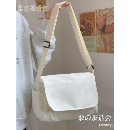 Sac messager uni en polyester