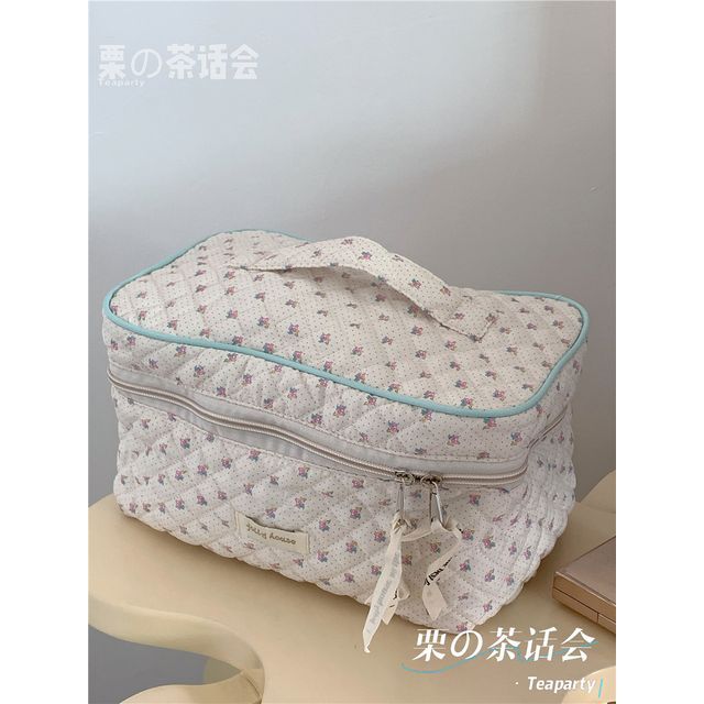 Trousse de maquillage matelassée à motifs