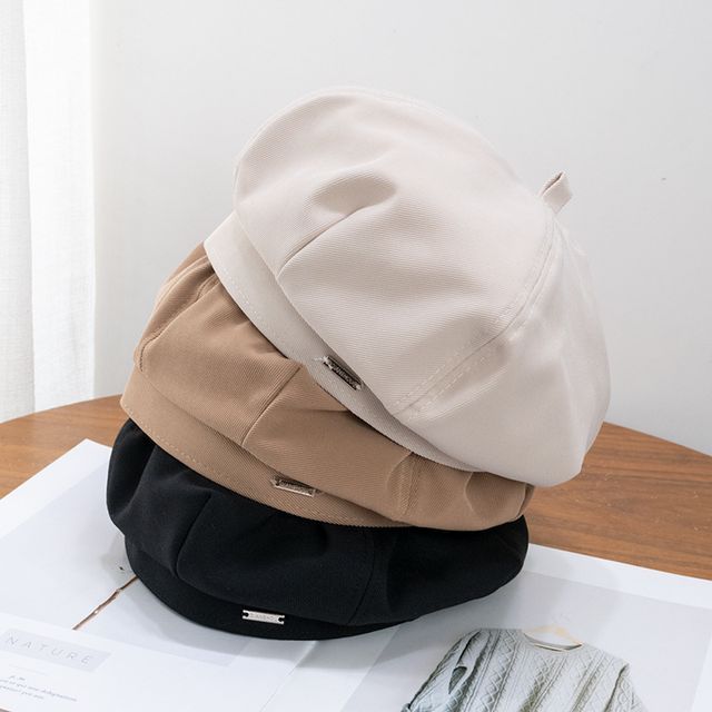 Metal Tag Plain Beret