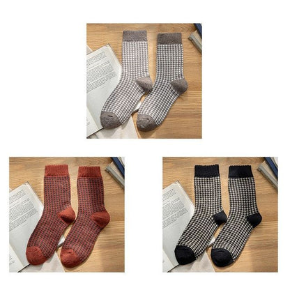 Set of 3 Pairs: Houndstooth Socks