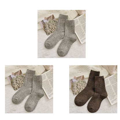 Set of 2 Pairs: Pain Splatter Ribbed Socks