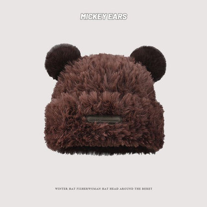 Beanie Fluffy Ear Detail