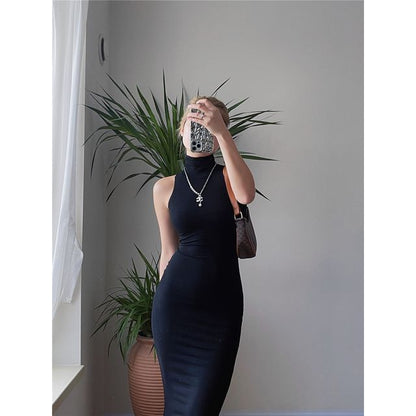 Slim-Fit Turtleneck Plain Sleeveless Dress
