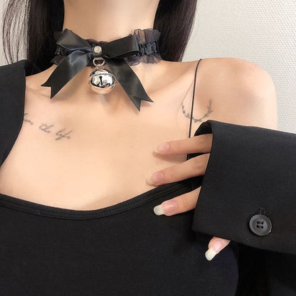 Ribbon Choker Bell